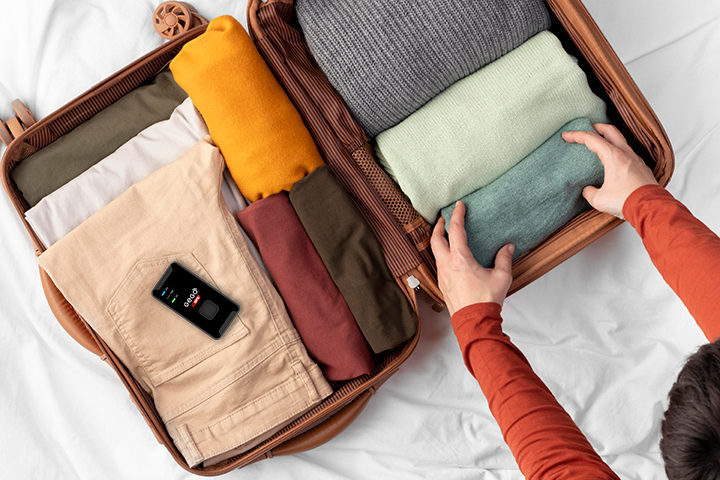 gego tracker, GPS tracker, Thanksgiving travel, best black Friday deal, airports, lost luggage
